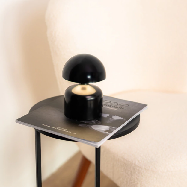 LAMPARA DE MESA BABY MUSHROOM LED INALAMBRICA MINI HONGO NEGRO (IME033NE)